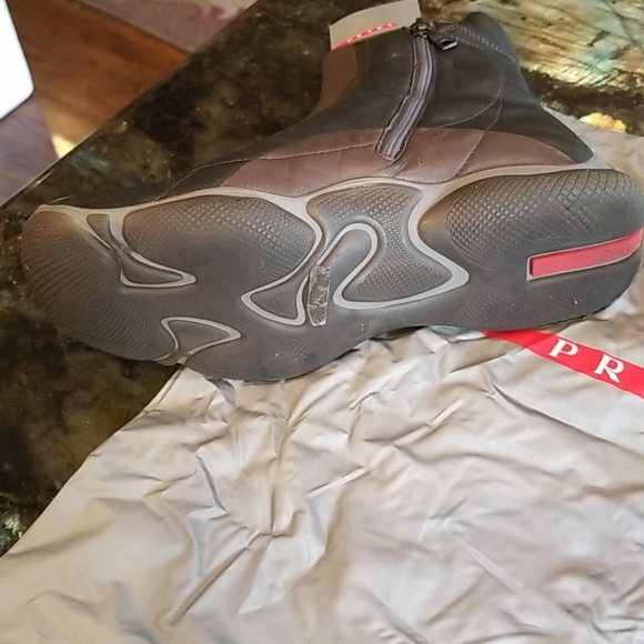 PRADA SHOES - Picture 6 of 7